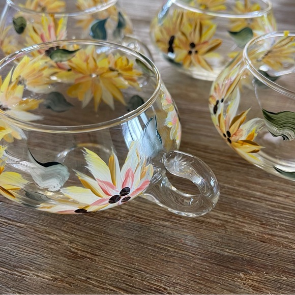 Vintage Mid-Century Handpainted Glass Cups Set of 4 - Picture 2 of 6